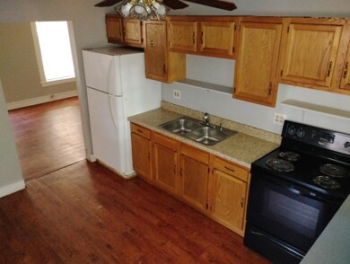 87 Rumford St unit 3, Concord, NH 03301 - photo 2