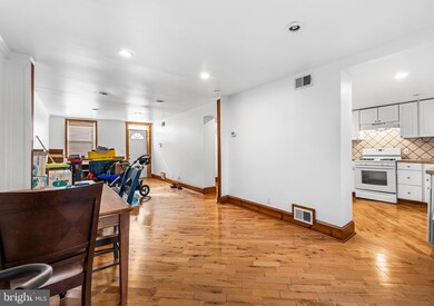 20 S Durham St, Baltimore, MD 21231 - photo 6