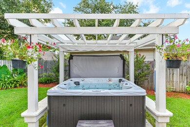 8331 Castle Pond Ct, Houston, TX 77095 - photo 5