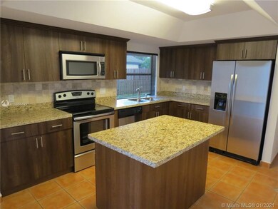 14939 SW 53rd Ln, Miami, FL 33185 - photo 2