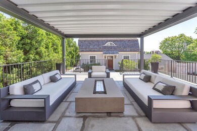 129 Havemeyer Place, Greenwich, CT 06830 - photo 3