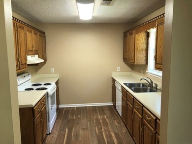 821 Deerfield Dr, Oxford, MS 38655 - photo 7