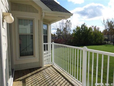 Exterior Front 2 decks!!