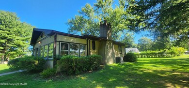 73 Shawnee Dr, Mount Bethel, PA 18343 - photo 3