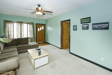 717 Oak-105