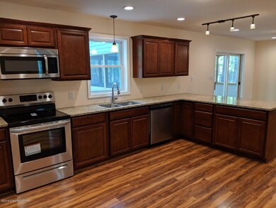 148 Pine Hollow Rd, Saylorsburg, PA 18353 - photo 5