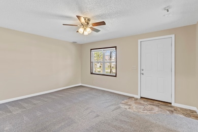 529 S Clay St, Marshfield, MO 65706 - photo 6