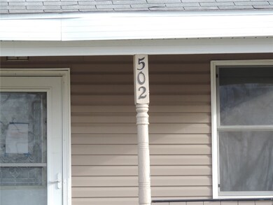 502 Frorer Ave, Lincoln, IL 62656 - photo 2