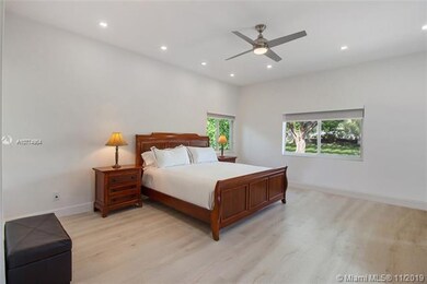 750 Myrtlewood Ln, Key Biscayne, FL 33149 - photo 5