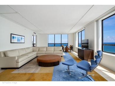 180 E Pearson St unit 6103-6203, Chicago, IL 60611 - photo 4