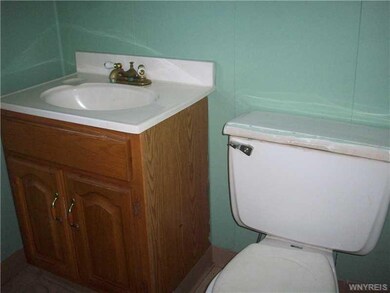 Bathroom. 1/2 bath of first floor.