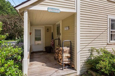 153 Mirror Lake Rd, North Woodstock, NH 03262 - photo 3