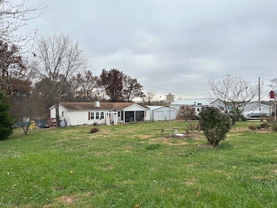 19895 Robb Ct, Boonville, MO 65233 - photo 2