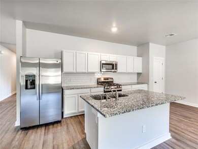 813 Stella Trail, Guthrie, OK 73044 - photo 7