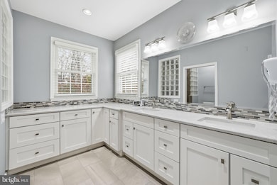 12593 Cricket Ln, Woodbridge, VA 22192 - photo 3