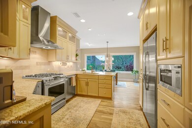 Large Kitchen