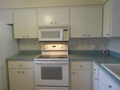 5236 Lake Village Dr unit 61, Sarasota, FL 34235 - photo 7