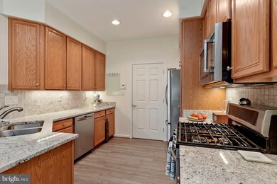 6424 Hickory Overlook, Columbia, MD 21044 - photo 5