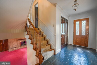 1309 Oberon Way, McLean, VA 22102 - photo 4