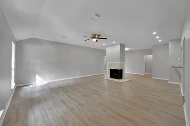 11 S Elm Branch Place, Spring, TX 77380 - photo 4