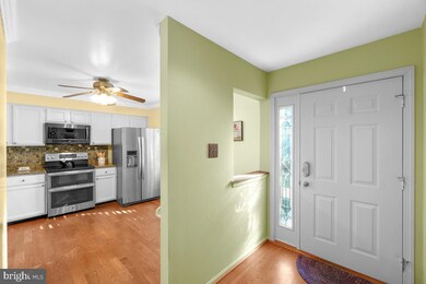 11738 Lone Tree Ct, Columbia, MD 21044 - photo 5