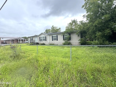 DOUBLEWIDE LEFT FRONT VIEW