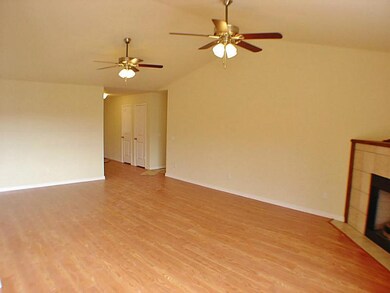 6 Brierton Cir, Bella Vista, AR 72715 - photo 3