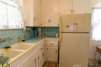 762 N Vallejo Way, Upland, CA 91786 - photo 5