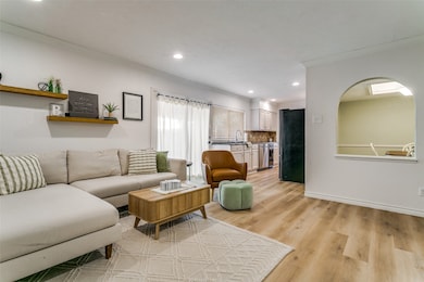 1805 Paxton Dr, Carrollton, TX 75007 - photo 6