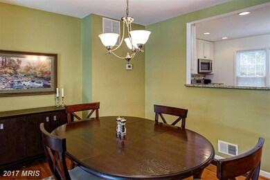 11855 Dunlop Ct, Reston, VA 20191 - photo 7