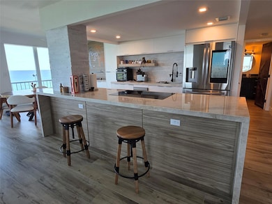 Water Glades unit 11C, Riviera Beach, FL 33404 - photo 2