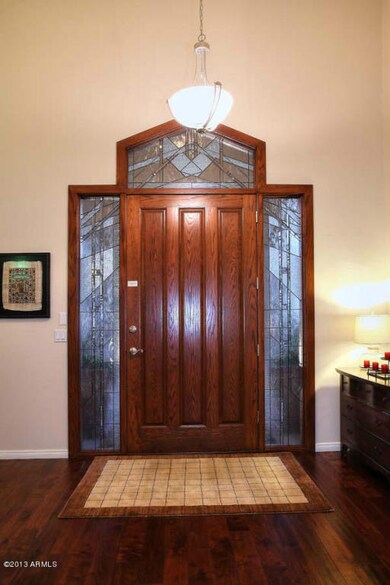 Night-Foyer