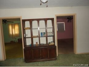 LR to Bedrooms