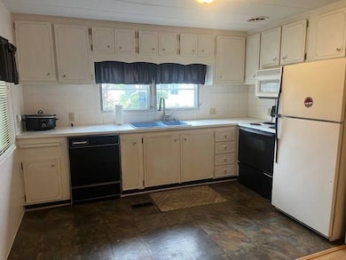 29141 US Highway 19 N unit 17, Clearwater, FL 33761 - photo 2