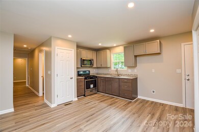 220 Aspen Dr, Gastonia, NC 28052 - photo 7