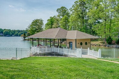 Boat House w/ Cabana