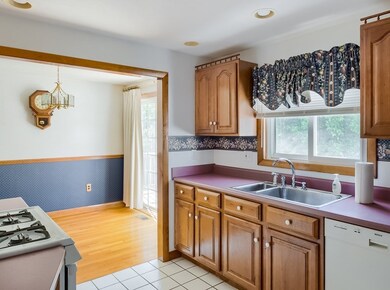 51 Tarrytown Ln, Worcester, MA 01602 - photo 6