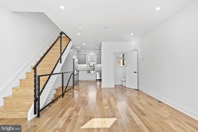 2024 N Palethorp St, Philadelphia, PA 19122 - photo 3