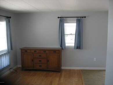 2710 Western Way Living Room (1)