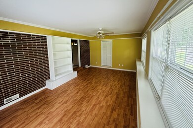 1506 Birch St, Shelbyville, TN 37160 - photo 5