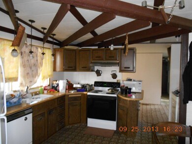 4 Kitchen
