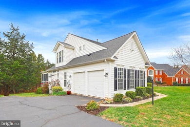 7182 Evan Ct, Warrenton, VA 20187 - photo 2