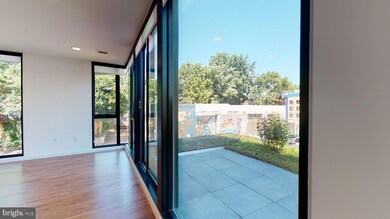 Chapman Stables unit 235, Washington, DC 20001 - photo 2