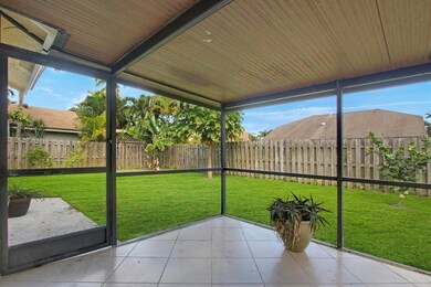 22739 Pickerel Cir, Boca Raton, FL 33428 - photo 4