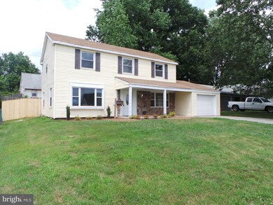 28 Plumtree Ln, Willingboro, NJ 08046 - photo 2