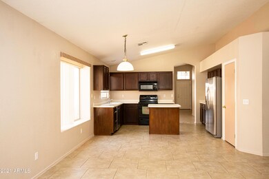 kitchen2