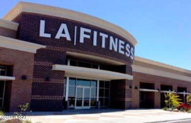 JJ LA Fitness Photo