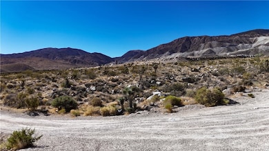 716 Meehleis Rd, Lucerne Valley, CA 92356 - photo 5
