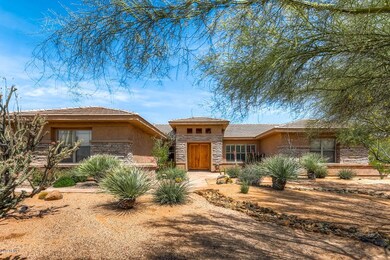 5866 E WILDCAT DR Cave Creek-large-001-3