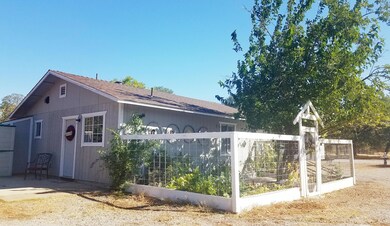 Guest House and Garden
